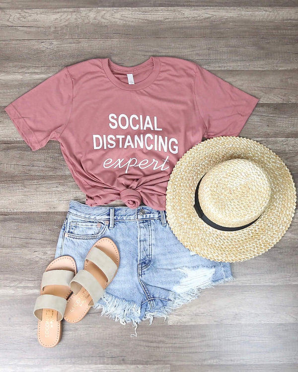 Distracted - Social Distancing Expert Funny Graphic Tee in Pink