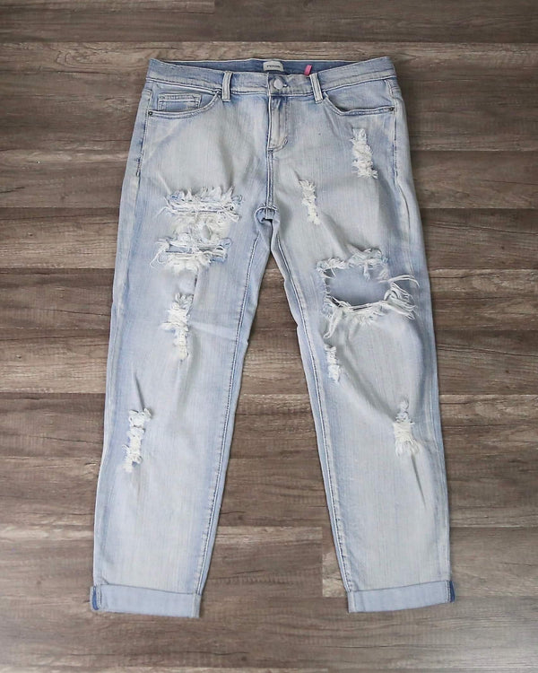 Jennifer Light Wash Destroyed Boyfriend Jeans