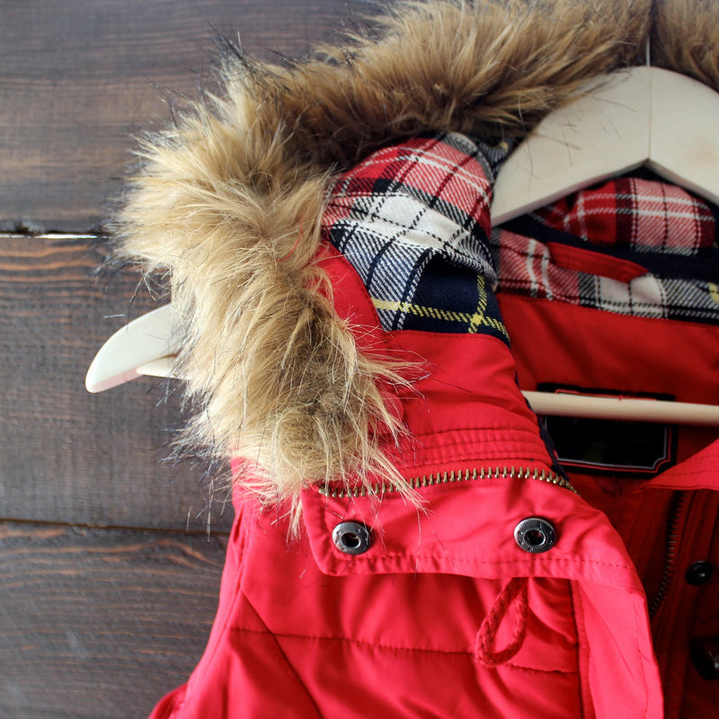 mountain slopes hooded red puffer vest - shophearts - 2