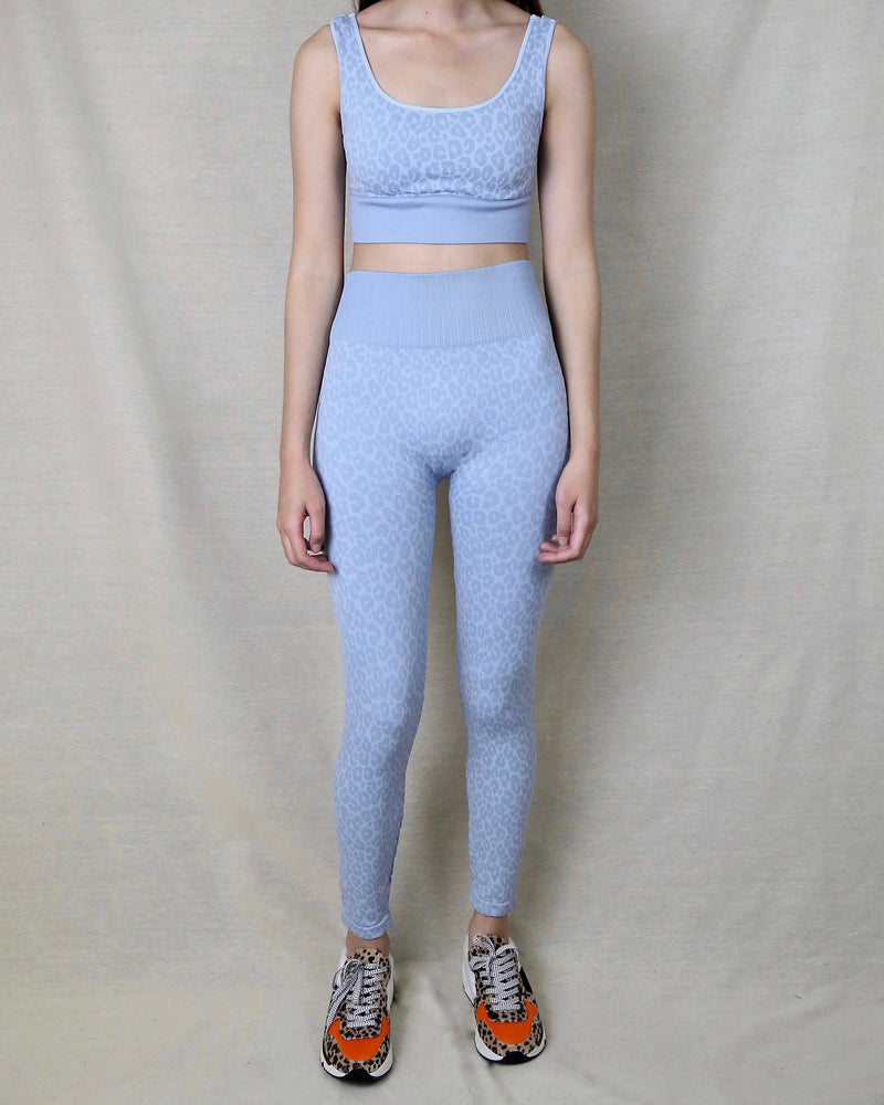 Seamless Leopard Athletic Set (TOP AND BOTTOM SEPARATE) in Powder Blue