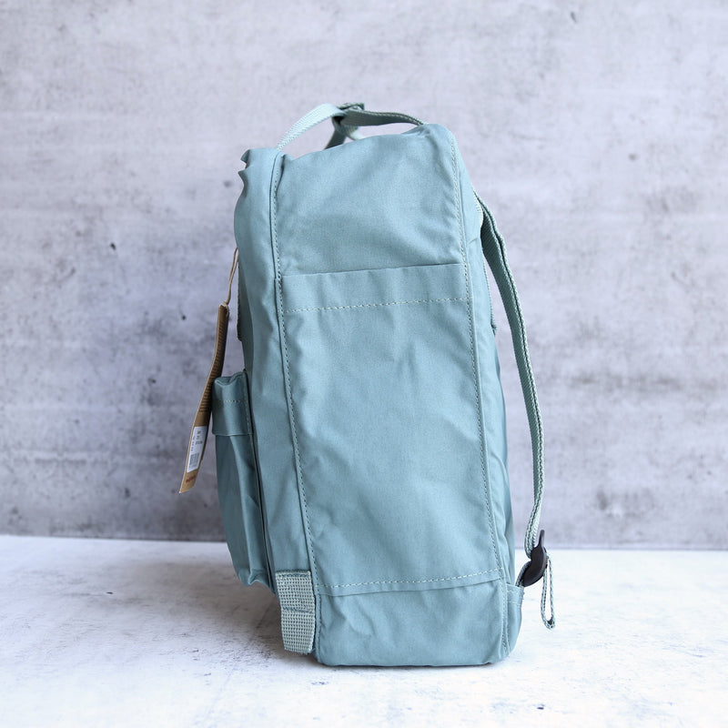 Fjallraven - Kanken Classic Backpack in More Colors