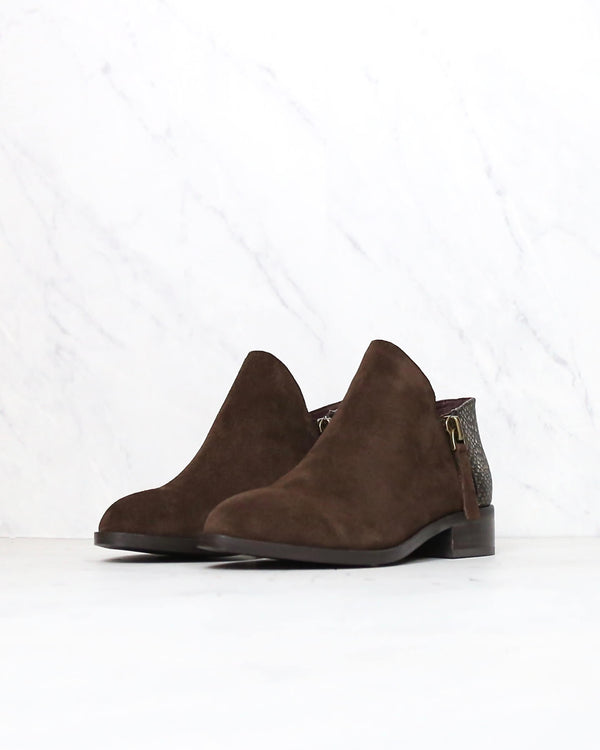 Very Volatile - Women's Greyson Ankle Bootie - Brown