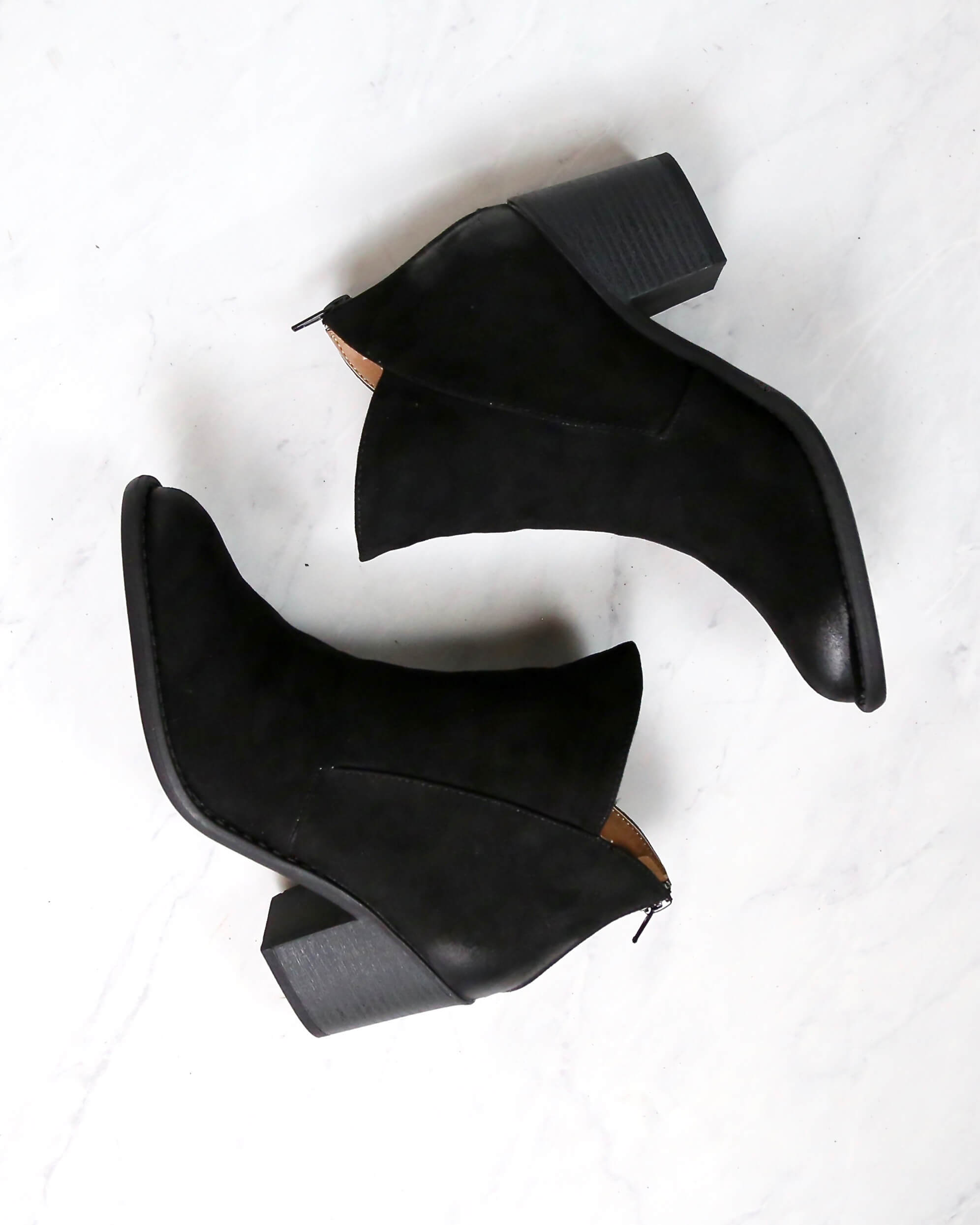 Almond toe 2025 black booties