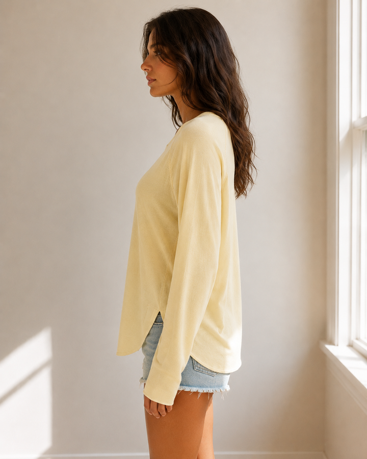 Dreamers - Shirttail Hem Sweater in More Colors