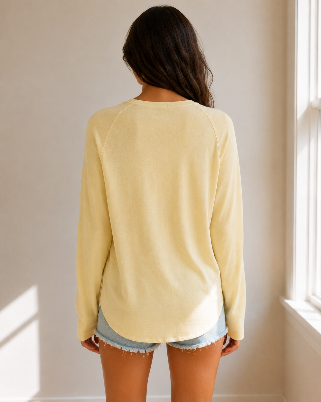Dreamers - Shirttail Hem Sweater in More Colors