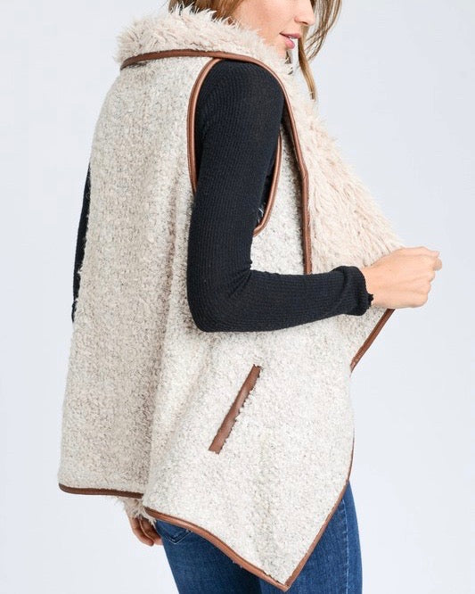 Open Front Sherpa Vest with Pockets in Natural