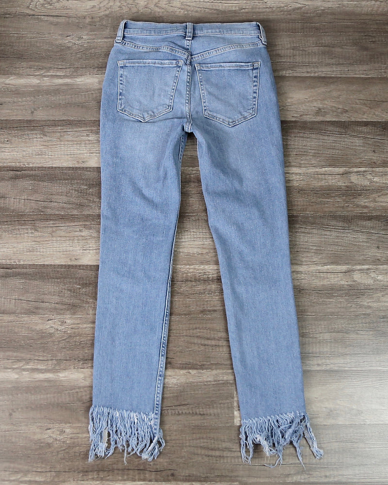 Free People - Great Heights Frayed Skinny Jeans in Regal Blue