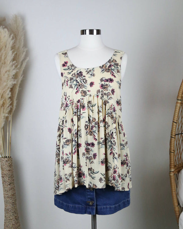 Delightful Flowy Floral Top in Yellow