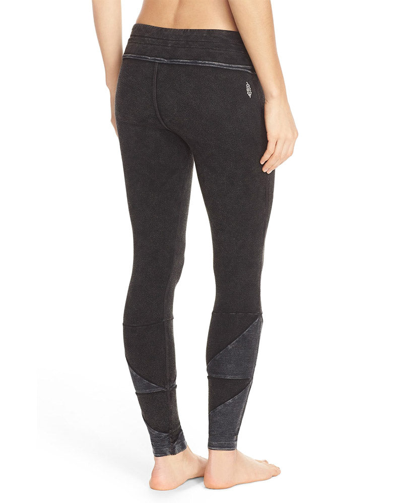 Free People - FP Movement - Kyoto Athletic Leggings - Washed Black