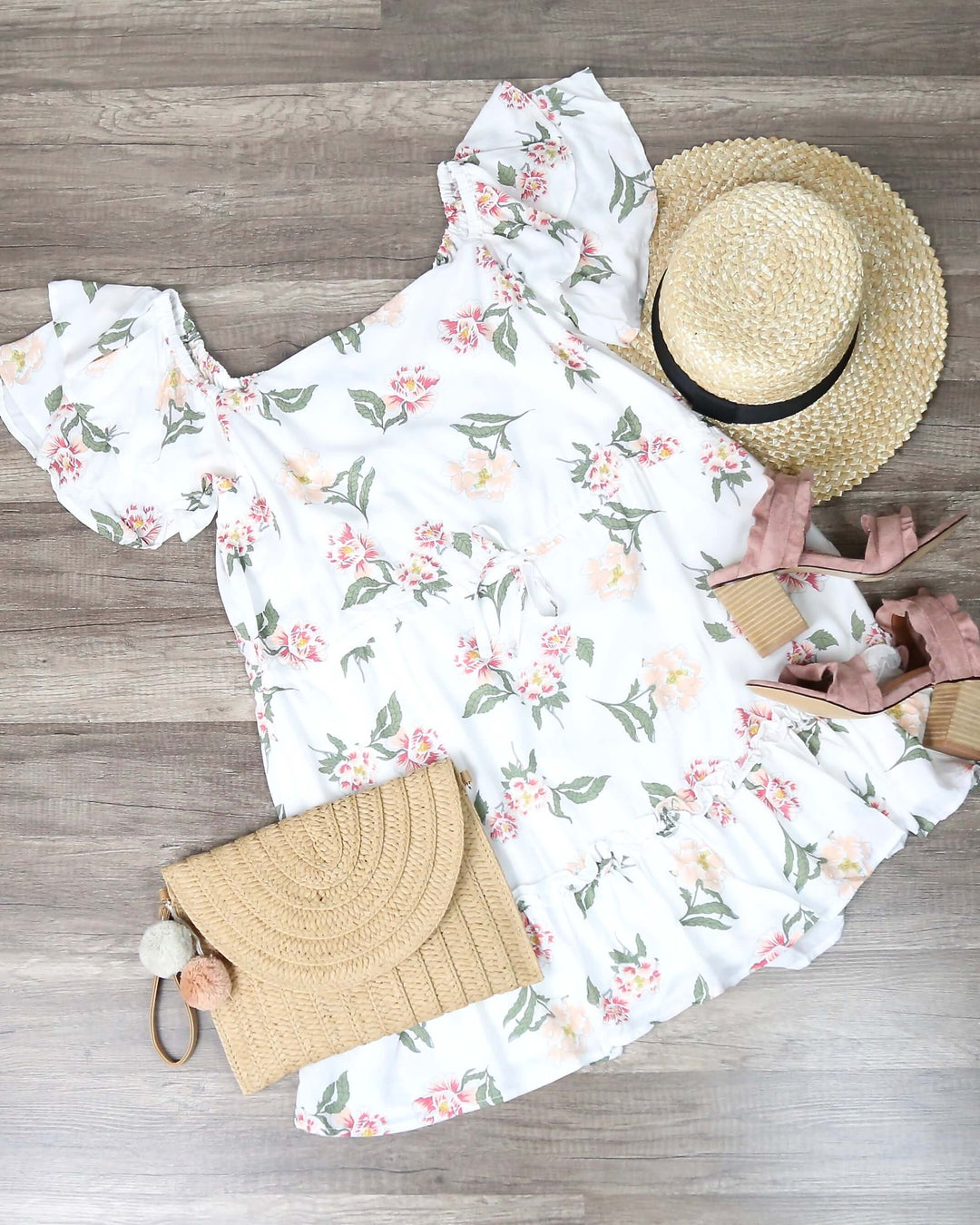 Final Sale - MINKPINK - Women's Daydreamer Floral Mini Dress Shop Hearts Final Sale - MINKPINK - Women's Daydreamer Floral Mini Dress Shop Hearts