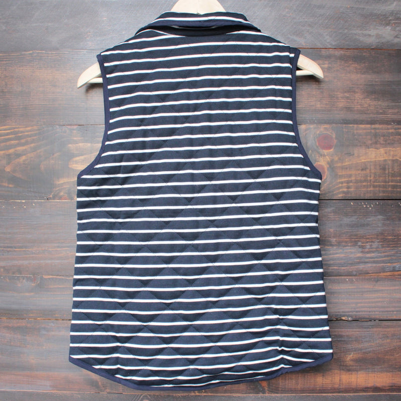 lightweight navy & white stripe quilted puffer vest - shophearts - 2