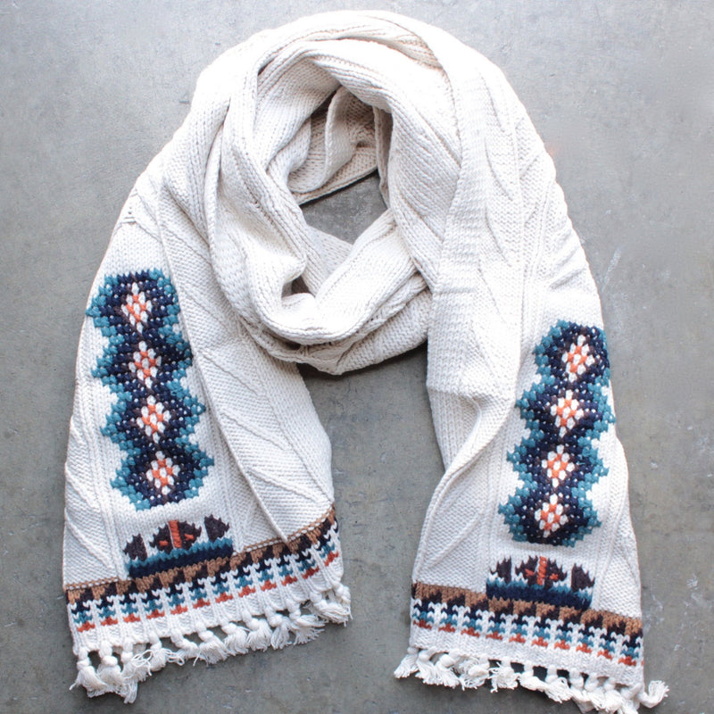 chaser - campfire knit fringed scarf - shophearts - 3