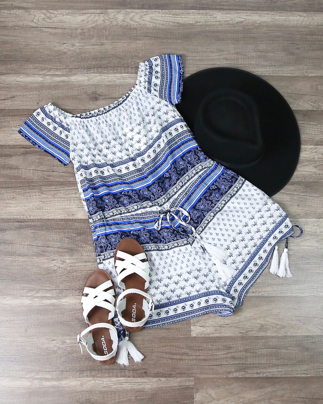 Final Sale - Lovecat - Vacation Ready Romper in White/Blue