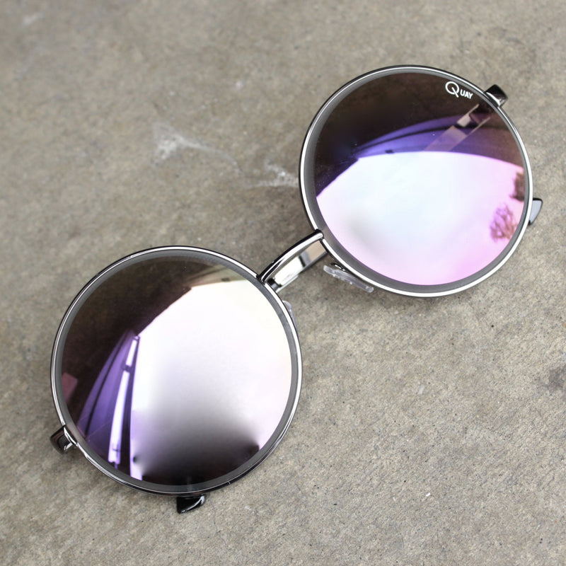 quay - chelsea girl sunglasses - shophearts - 2