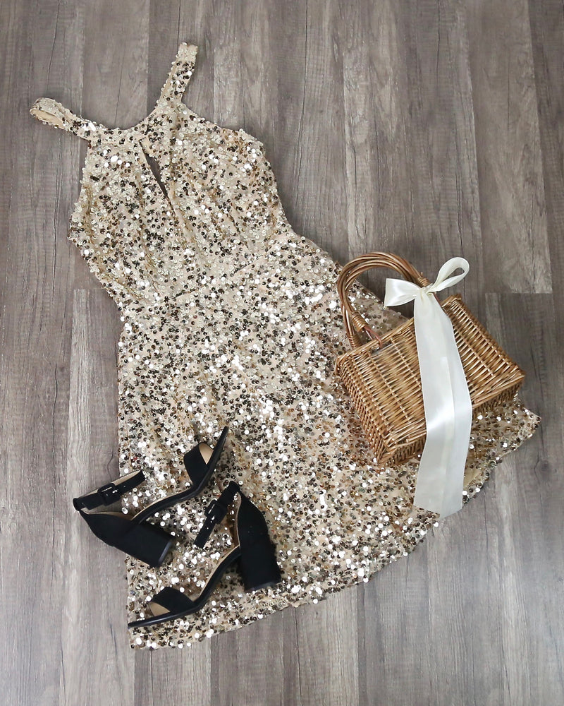 Bedazzling Sparkly Sequin Mini Dress in Gold