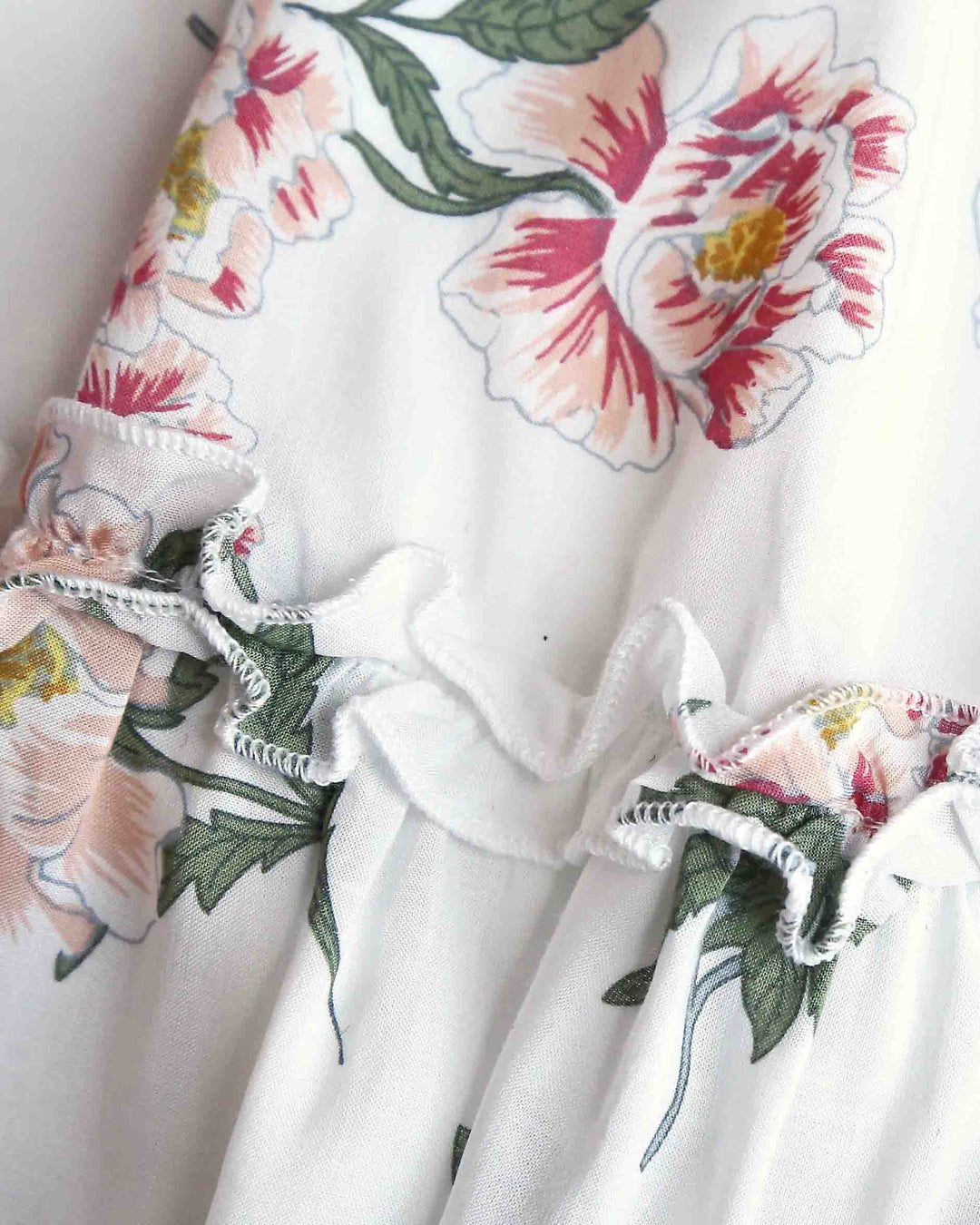 Final Sale - MINKPINK - Women's Daydreamer Floral Mini Dress Shop Hearts Final Sale - MINKPINK - Women's Daydreamer Floral Mini Dress Shop Hearts