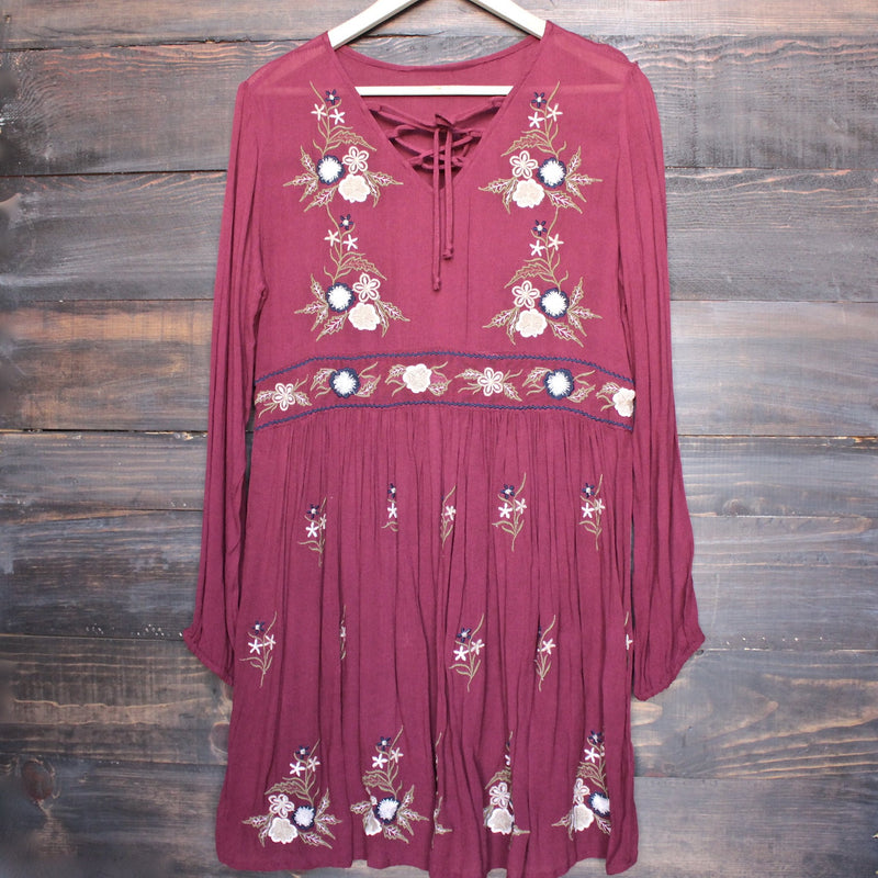 gauzy embroidered boho dress - burgundy - shophearts - 1