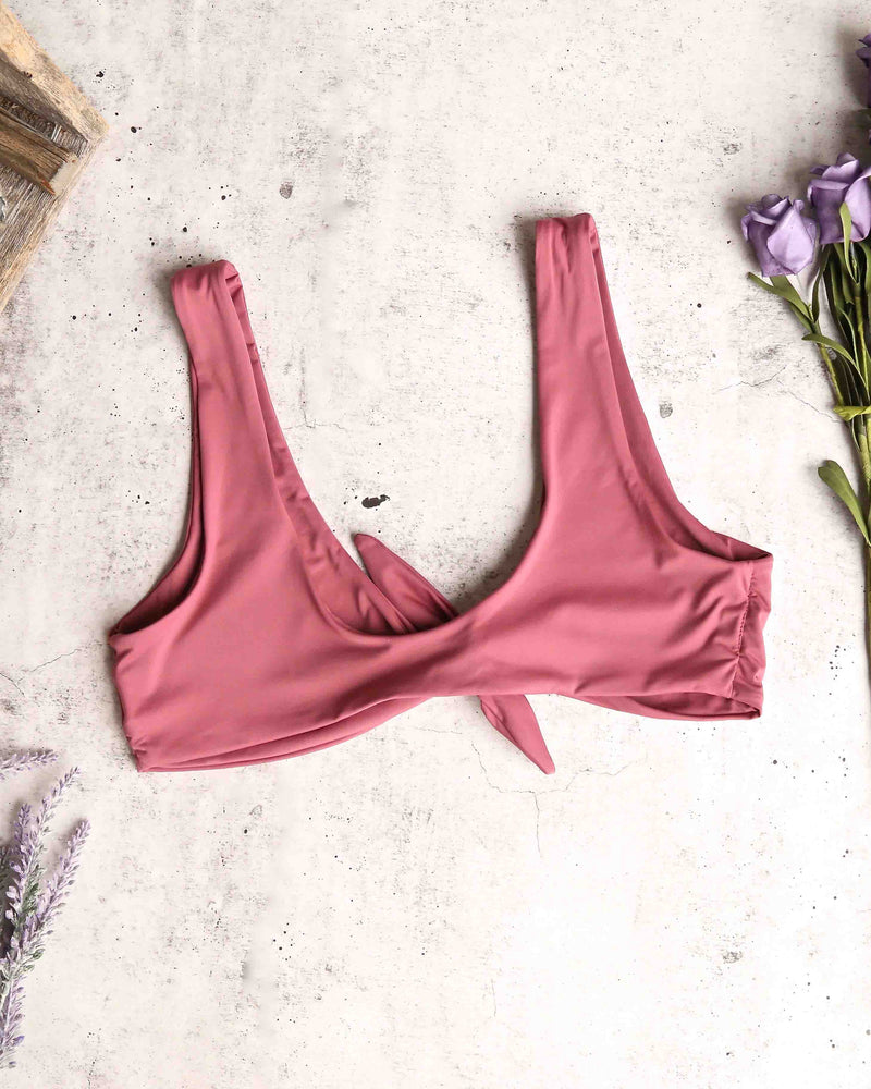 Kylie Front Tie Knot Seamless Bikini Top in Mauve