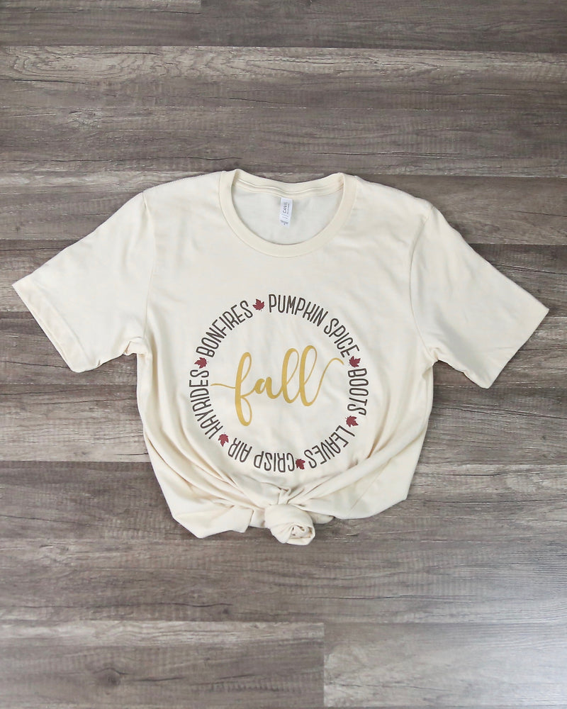 Distracted - The Perfect Fall Graphic Tee in Cream