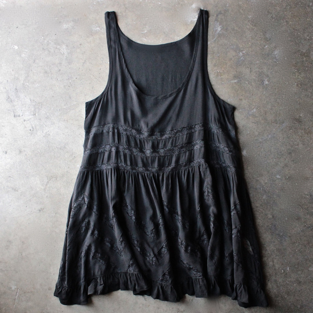 lace trim trapeze slip dress - black - shophearts - 1