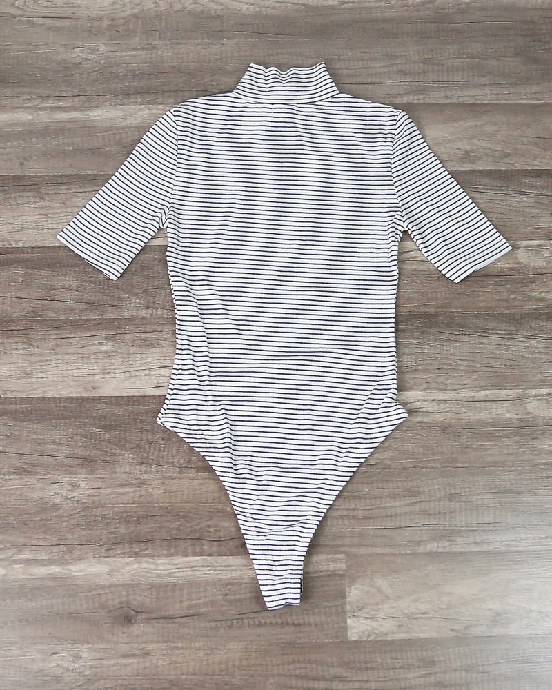 Turtleneck Striped Ribbed Bodysuit – Shop Hearts