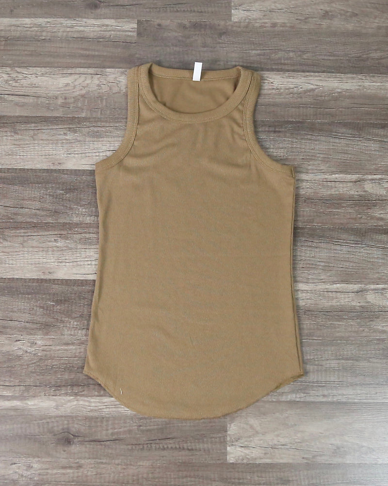 Stella Sleeveless Fitted Rib Tank Top in Camel