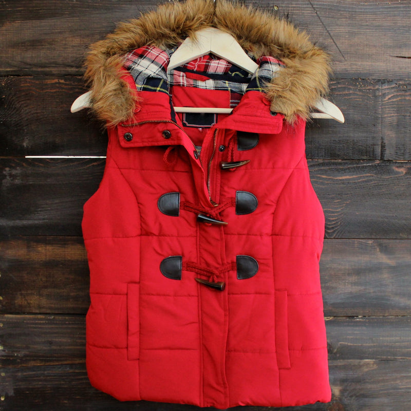 mountain slopes hooded red puffer vest - shophearts - 1