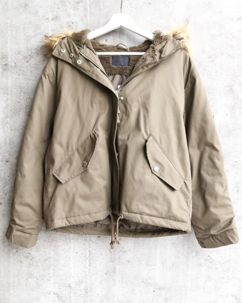 Final Sale - L.A. Weather Fuzzy Lined Hooded Jacket in Olive