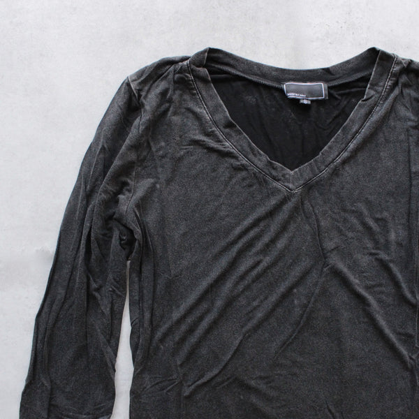 BSIC - Vintage Acid Wash V-Neck Long Sleeve Shirt in Black