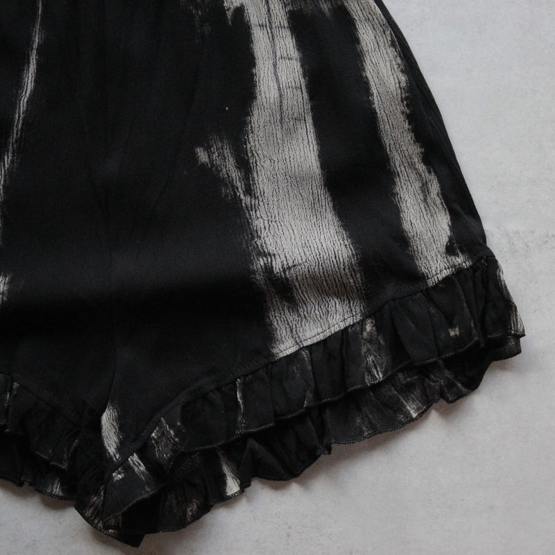 reverse - tie dye romper in black - shophearts - 3
