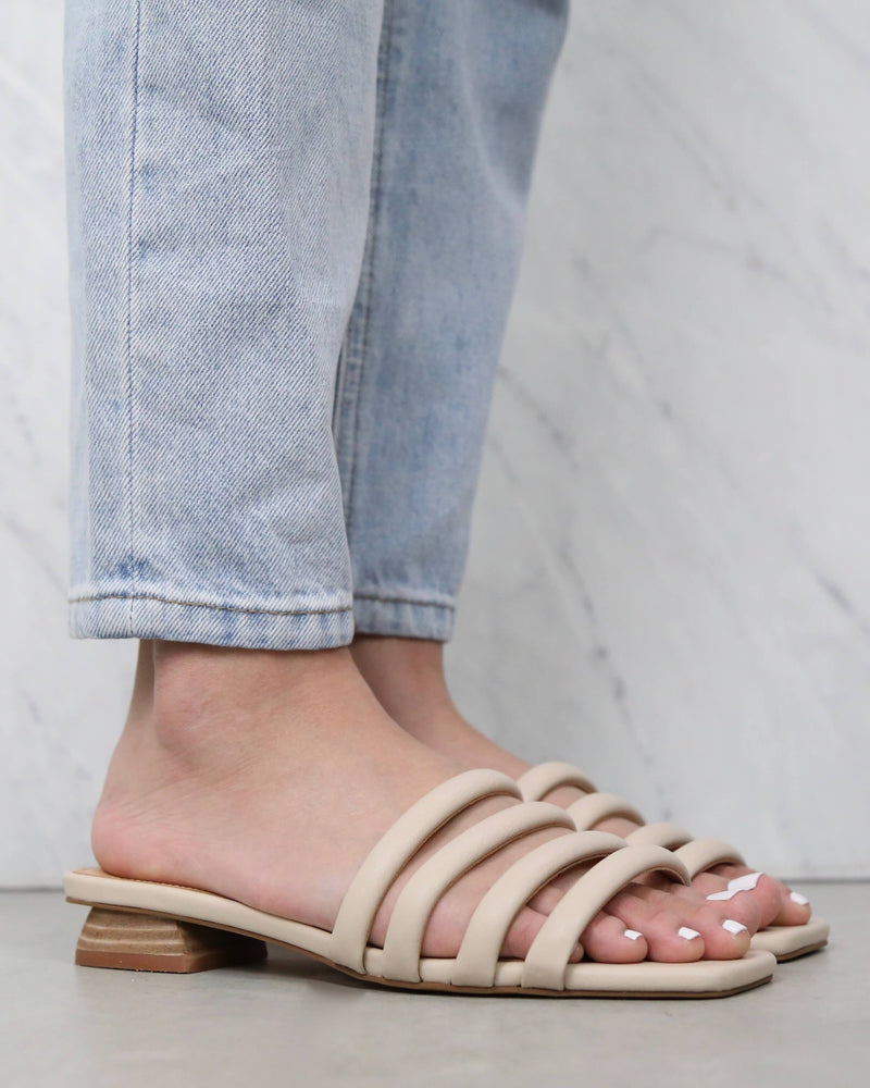 strappy - square toe sandals - short heel - beige 
