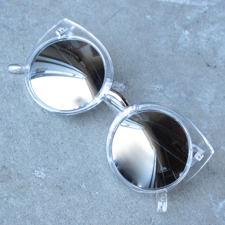 FINAL SALE - Quay China Doll sunglasses - clear - shophearts - 1