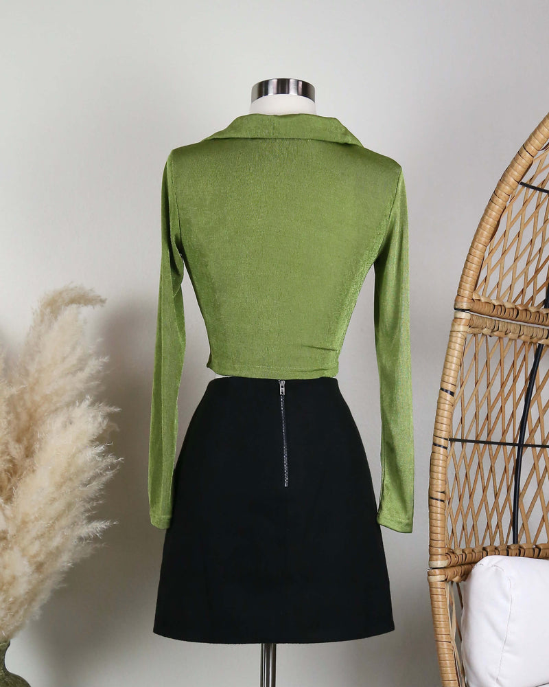 Ruched Long Sleeve Crop Top in Green