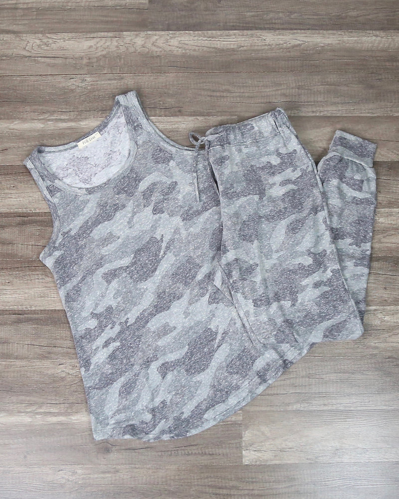 Camo Print Lounge Wear Set - Grey