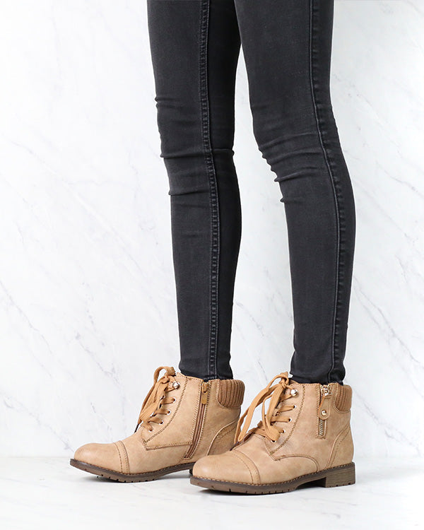 Low Cut Cutie Sweater Boots in Brown