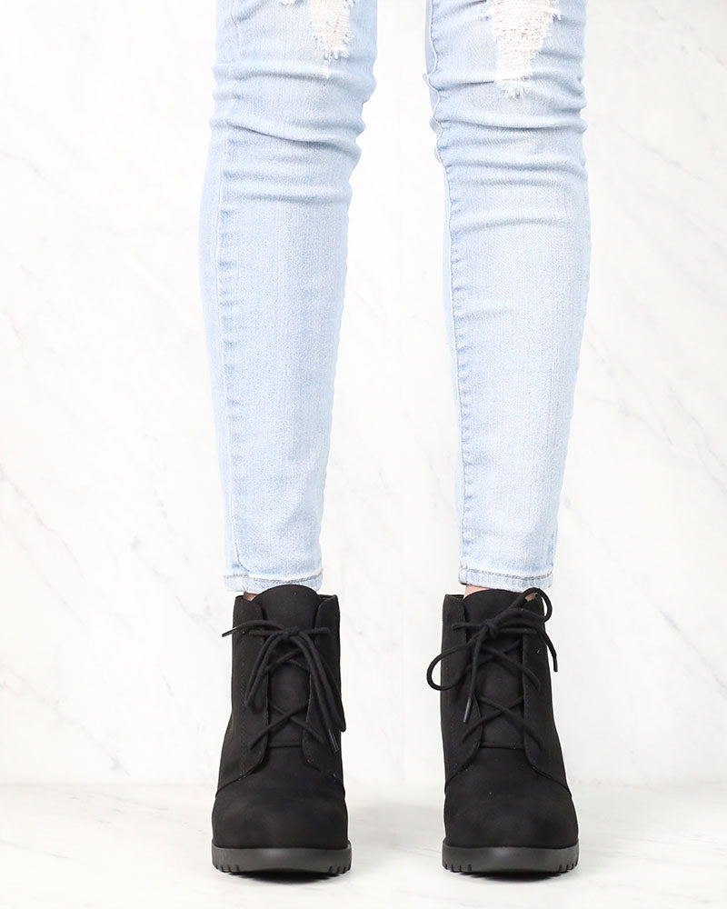 Not So Far Fetched Lace-Up Wedge Ankle Booties in Black