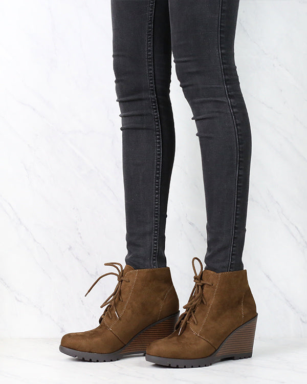 Not So Far Fetched Lace-Up Wedge Ankle Booties in Oak