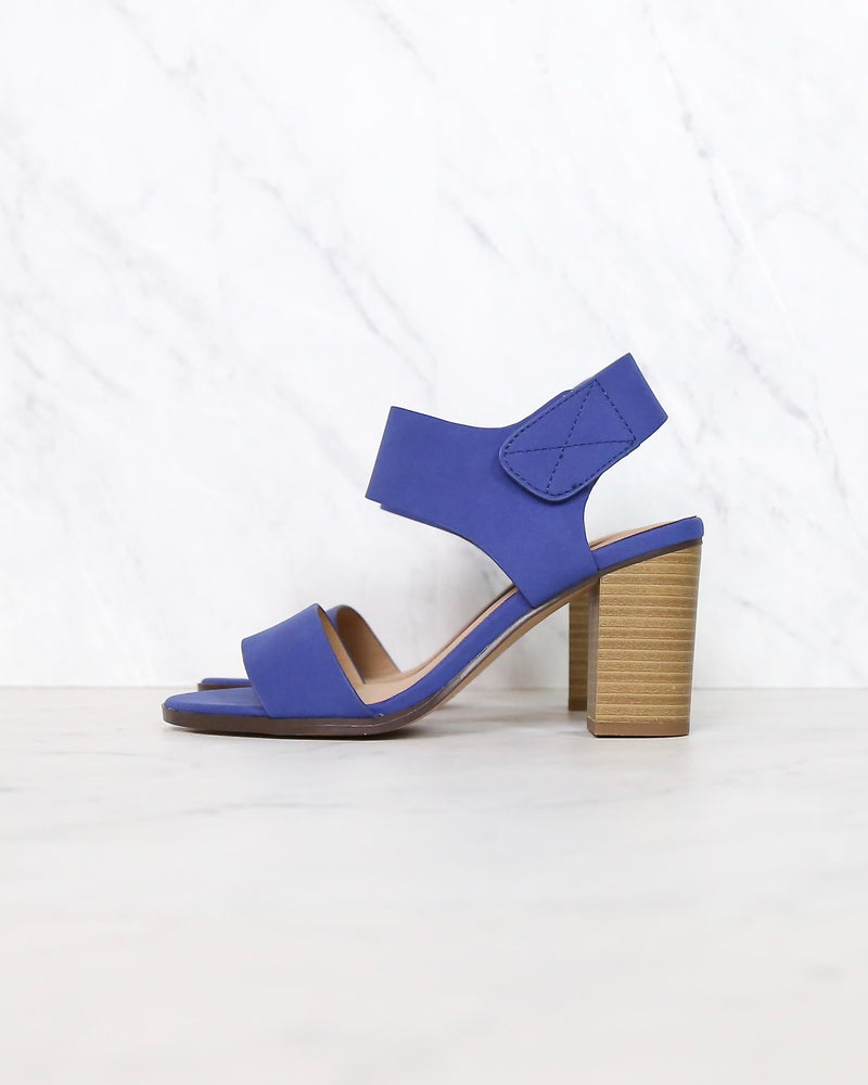Open Toe Chunky Block Heel Ankle Strap Sandals in cobalt blue