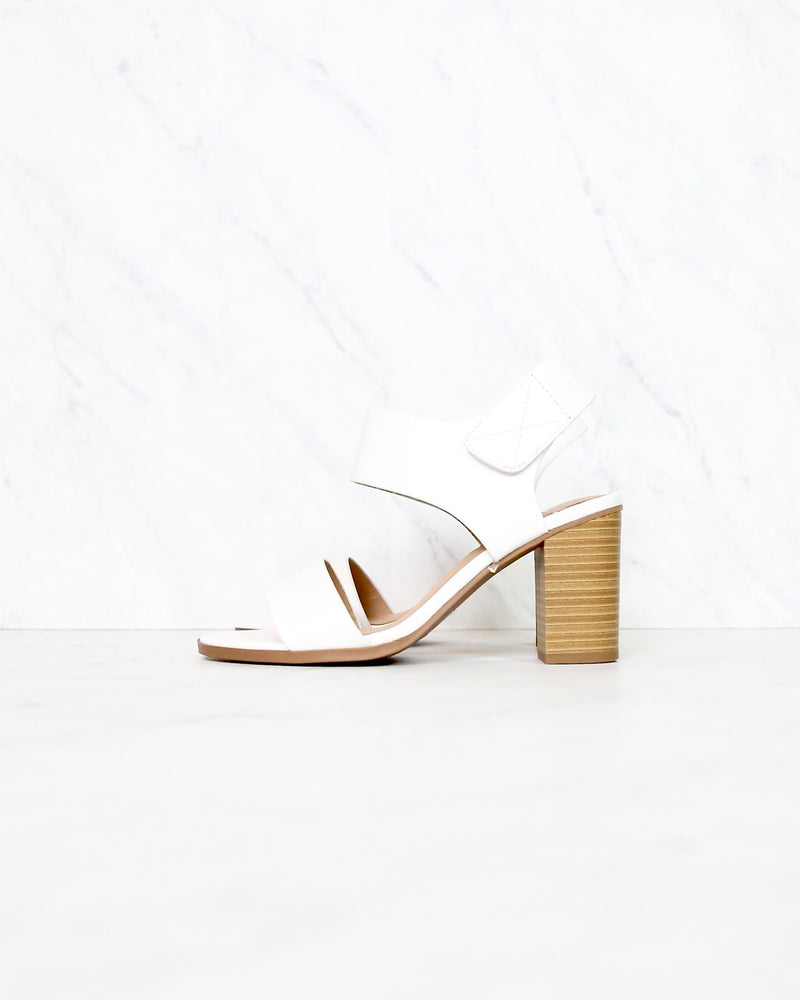 Open Toe Chunky Block Heel Ankle Strap Sandals in white 