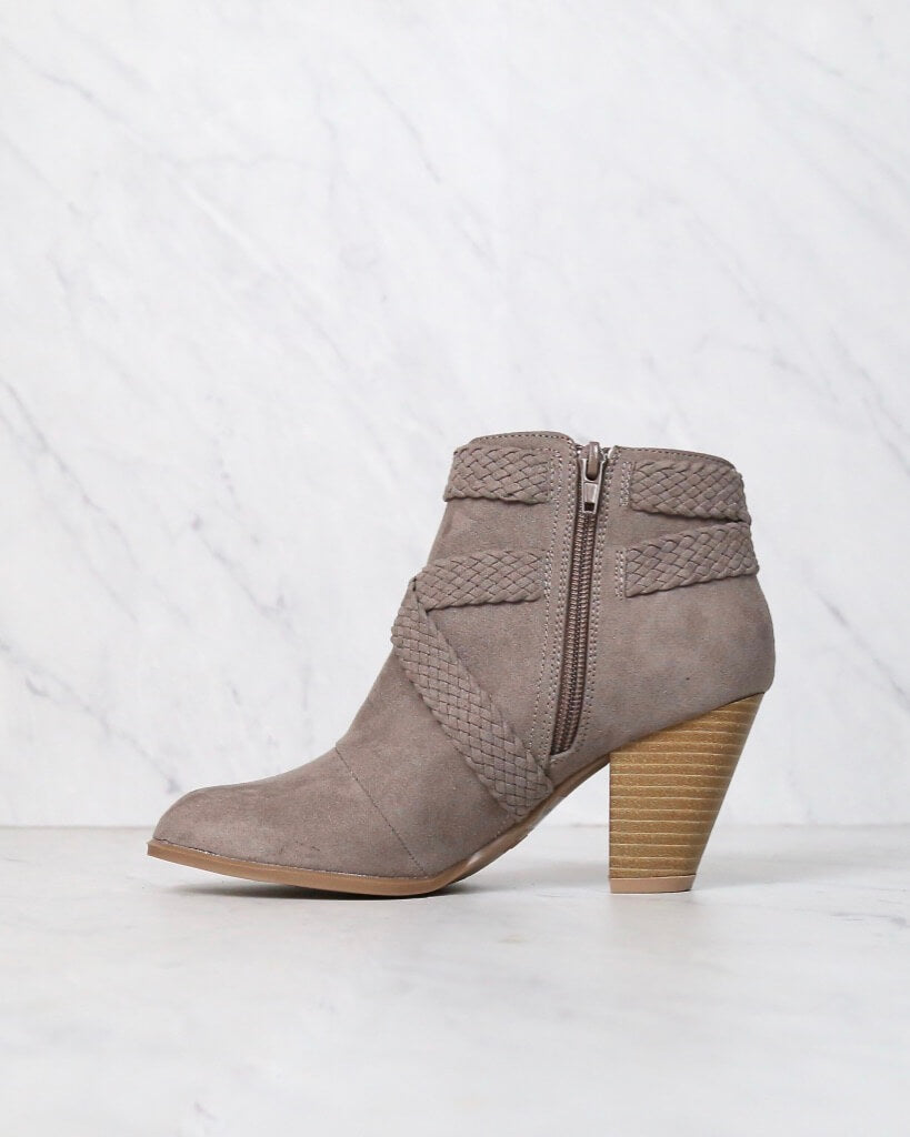 Final Sale - A Rare Braid Suede Booties in Taupe