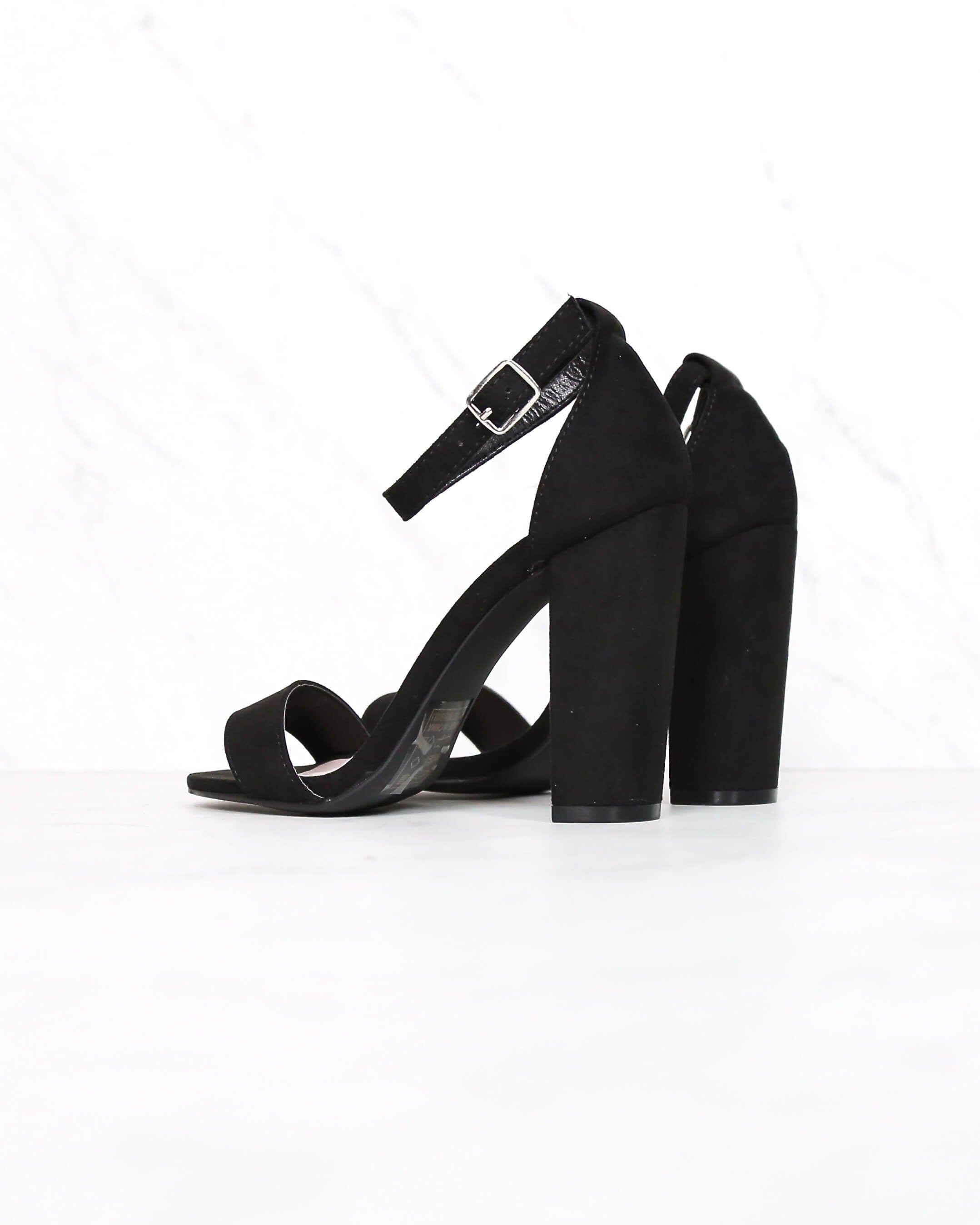 Black Suede Sassy Ankle Strap Chunky Heels Qupid Shoes Cashmere01