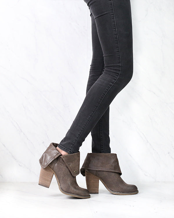 Sbicca - Chord Fold-Over Boots in Taupe