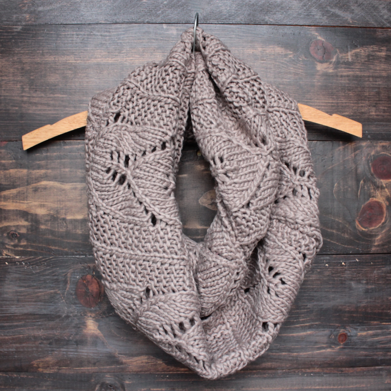 knit leaf pattern infinity scarf (more colors) - shophearts - 2