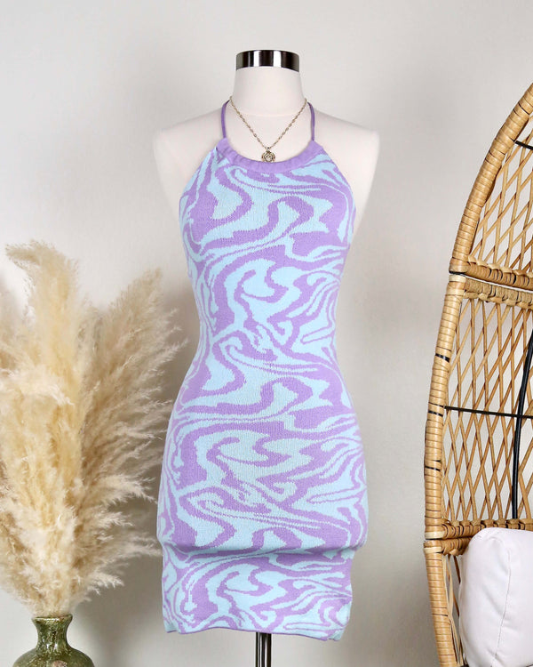 halter neck - knit - stretchy - open back - swirl design - dress - purple