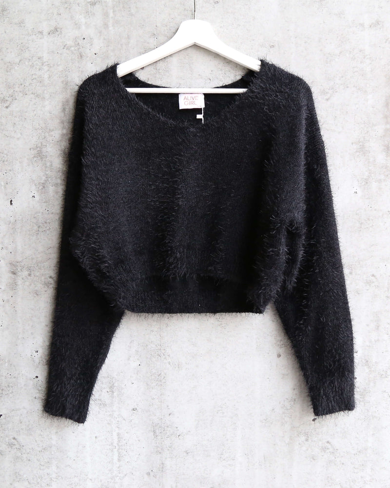 Soft Cozy Cropped Fuzzy Sweater BLACK