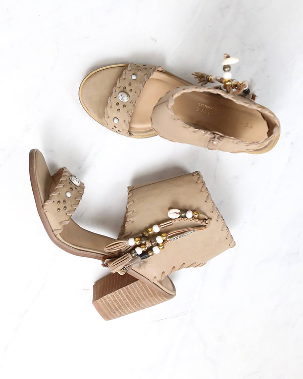 Very Volatile - Boho Shell Leather Sandals in Taupe