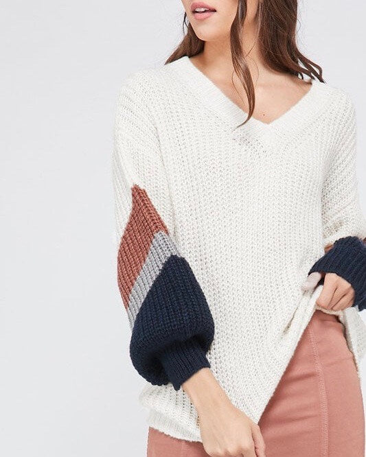 Final Sale - Colorblock Sleeved Chunky Knit V-Neck Sweater - Ivory/Brick