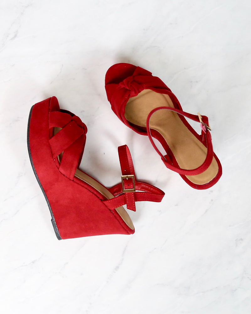 Doing Fine Knotted Single Band Platform Heel Sandal in Red Suede