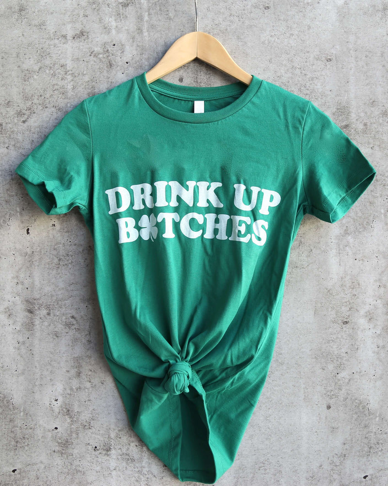 Distracted - Drink Up Saint Patrick's Day Fitted Ringspun Cotton T-Shirt in Kelly Green/White