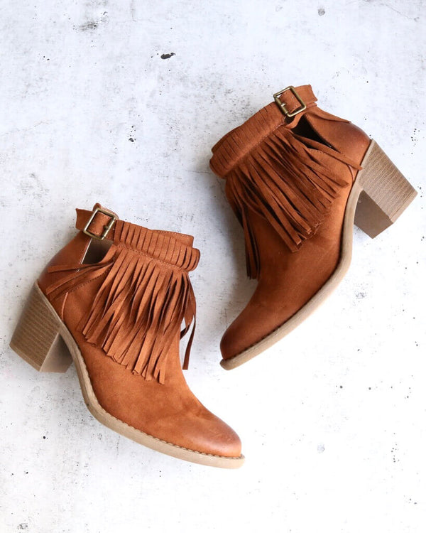 Final Sale - Fringe Cut Out Chunky Heel Booties in Rust